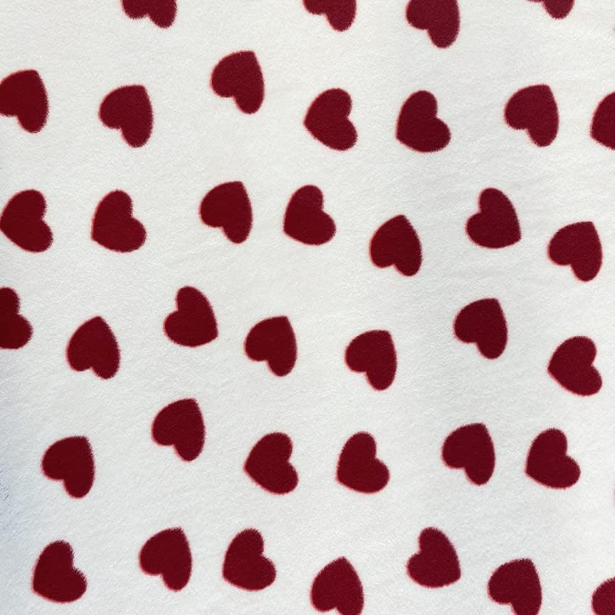Руното плат Pico Textiles с червени сърца по цялата повърхност - 3 ярд в стил болт PT665